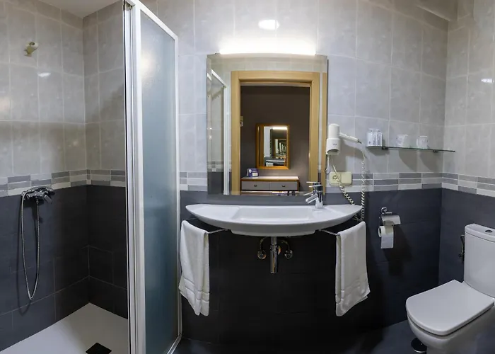 Europa Hotell 2*