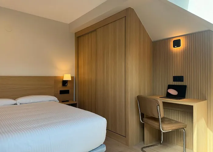Europa Hotell 2*