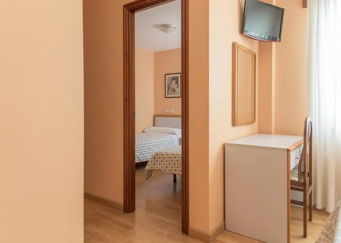 Hotell Europa 2*